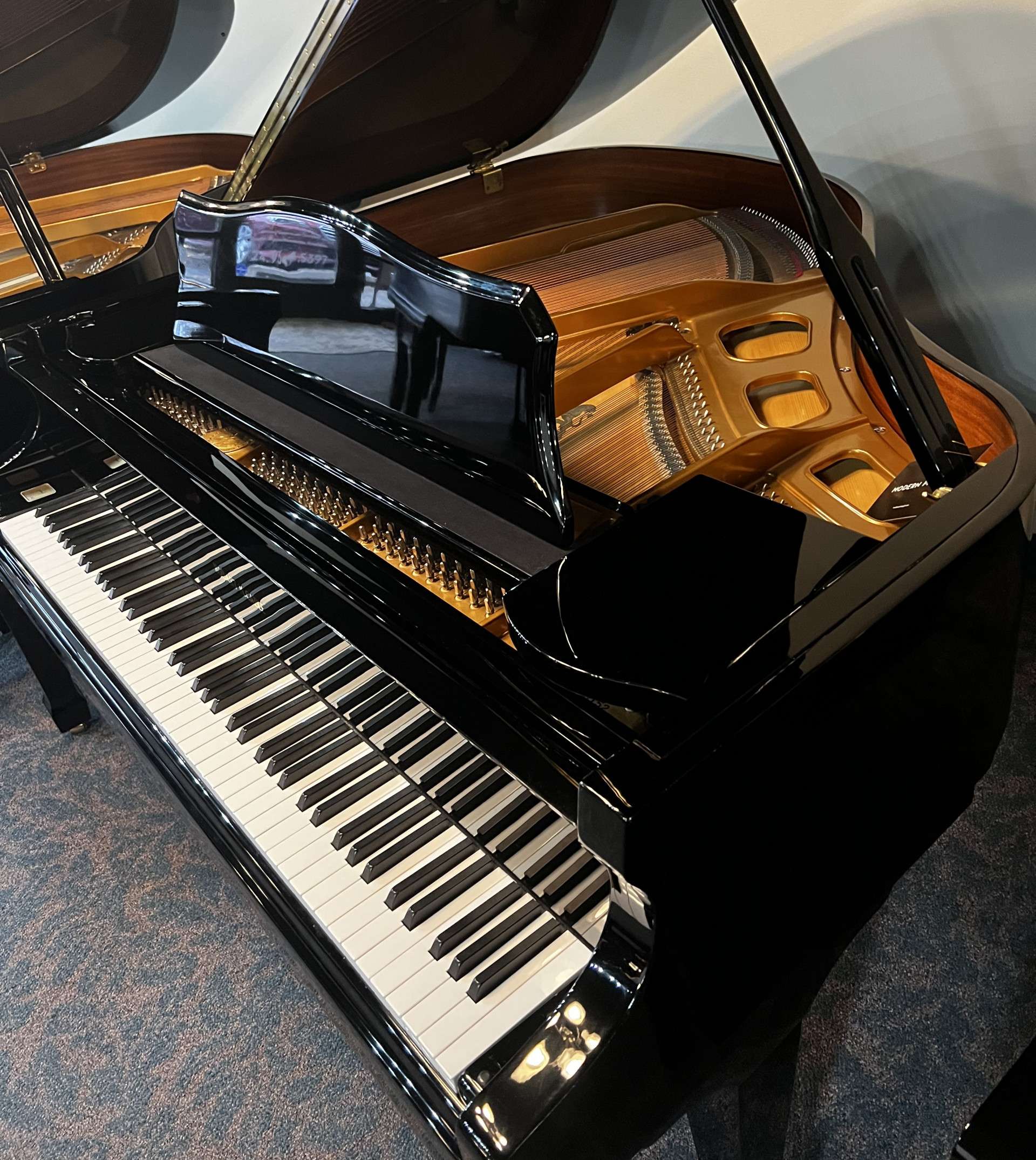 Product Hobart Cable GH52 Grand Piano | Modern Piano