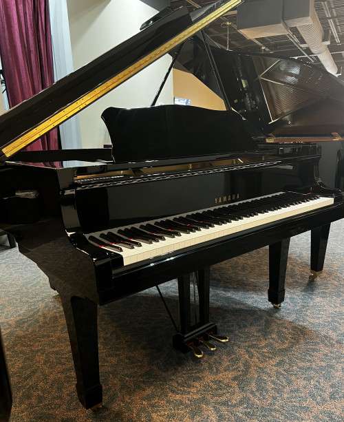 Image - Yamaha G2 Grand Piano